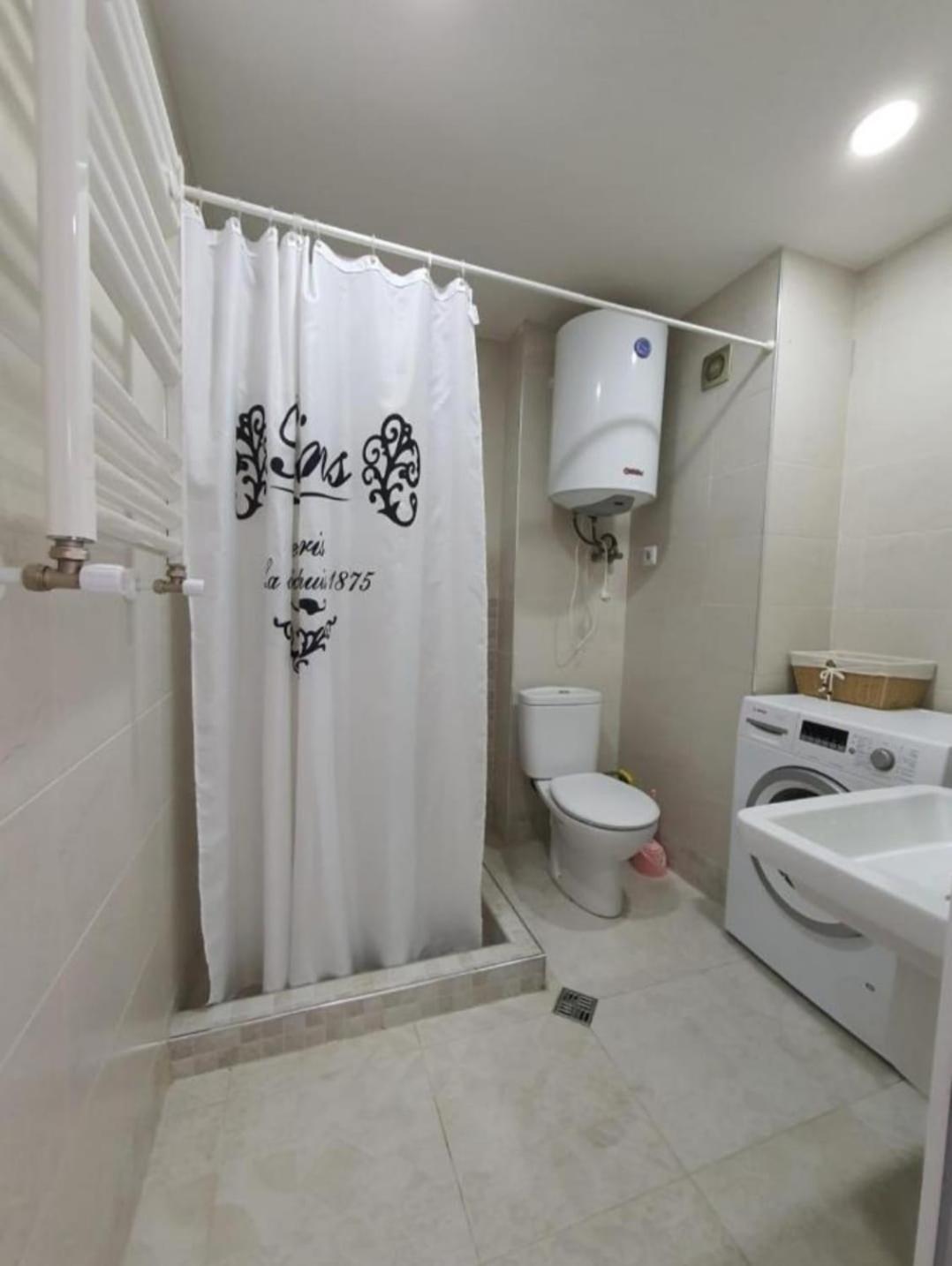 Paradise Apartment Batumi Exterior foto